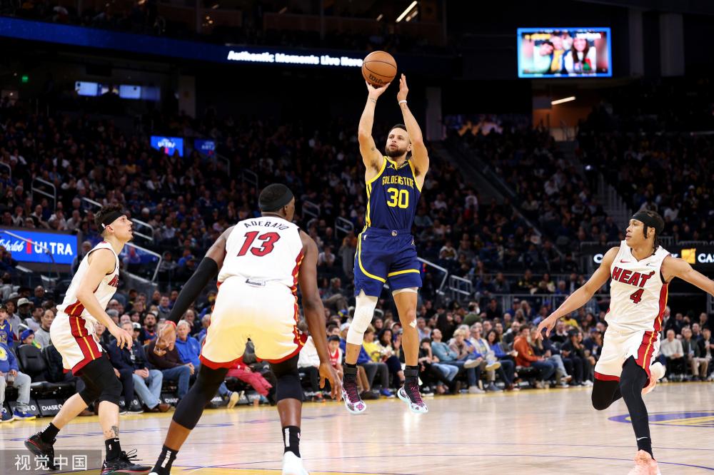 在此背景下 在此背景下